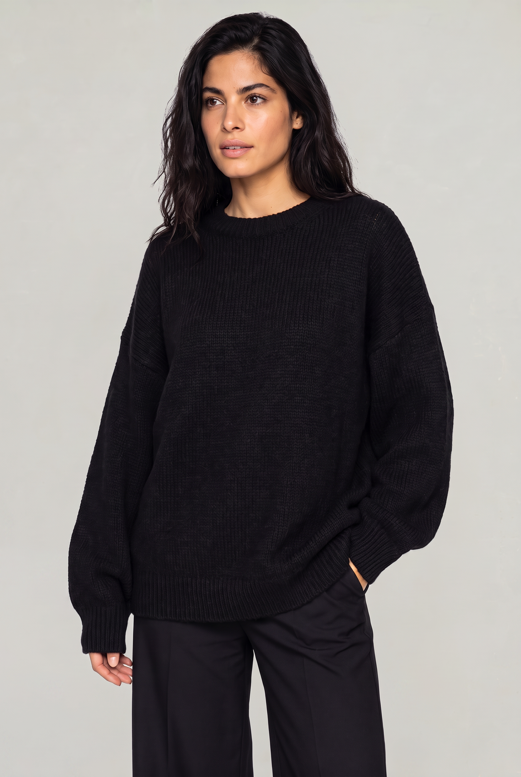 Damski Oversized Sweter Dziany – Sweter z Okrągłym Dekoltem i Opadającymi Ramionami
