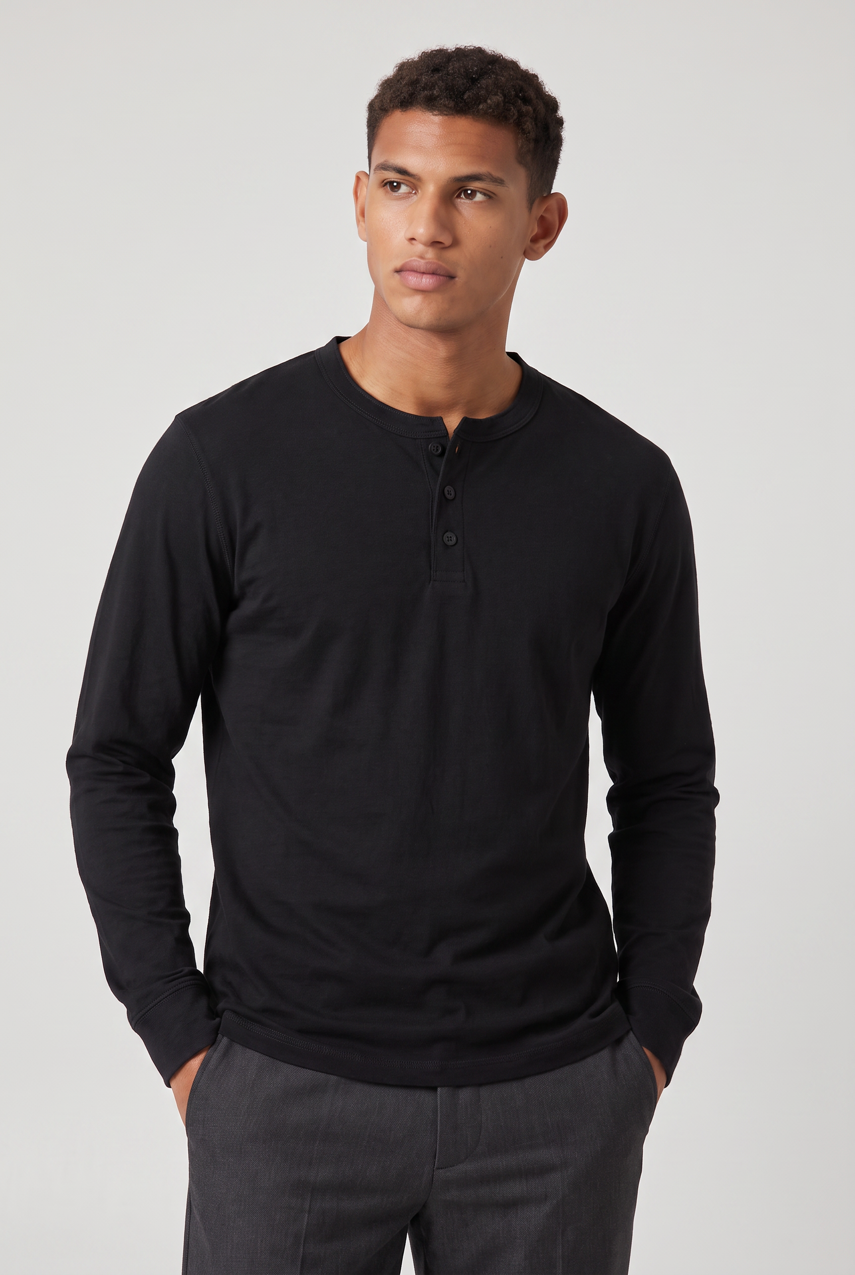 Męska koszula Henley z długim rękawem - Regular Fit, z guzikiem