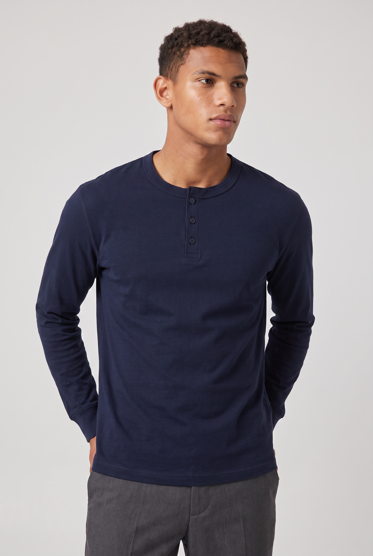 Męska koszula Henley z długim rękawem - Regular Fit, z guzikiem