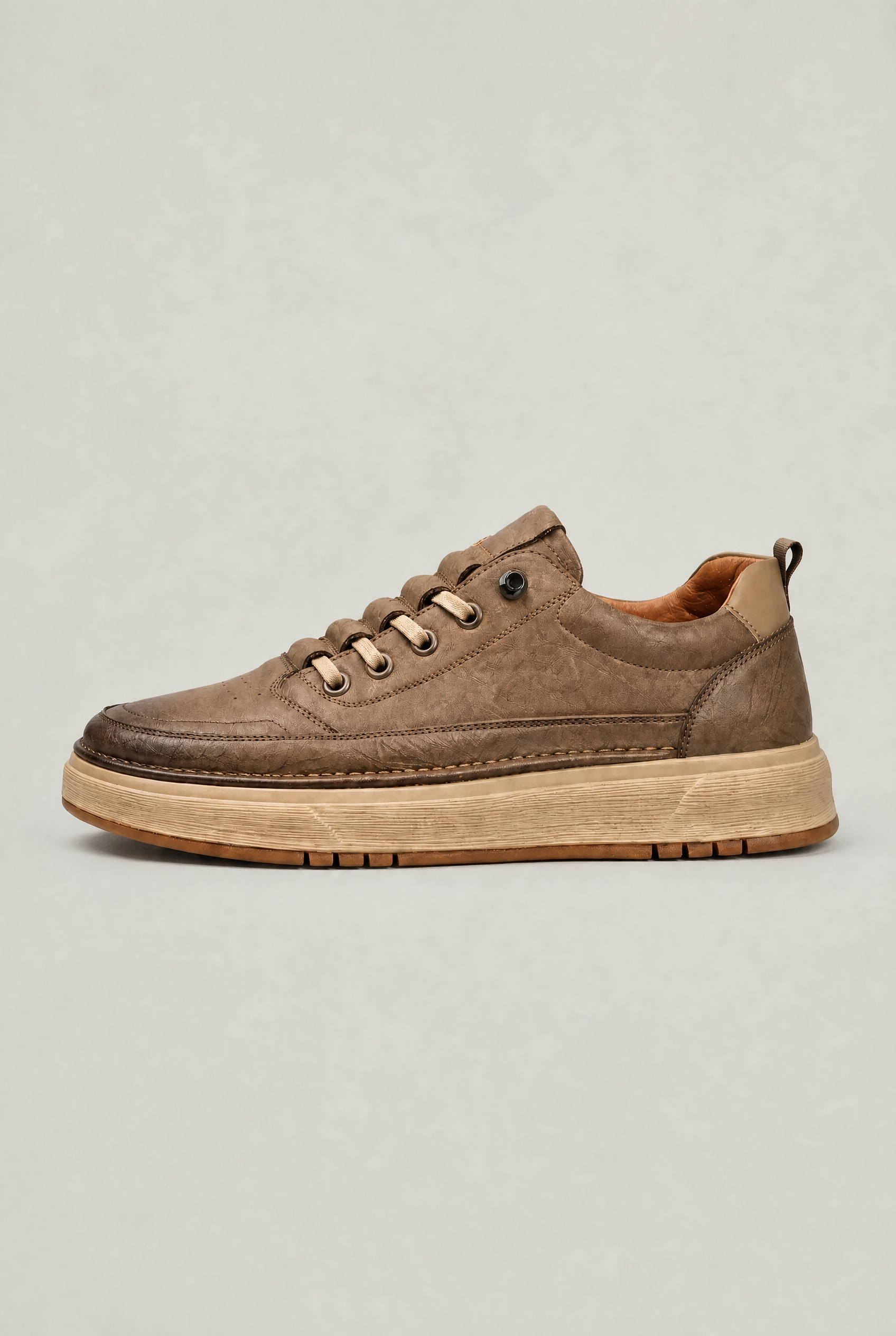 Męskie syntetyczne sneakersy niskie z sznurowadłami