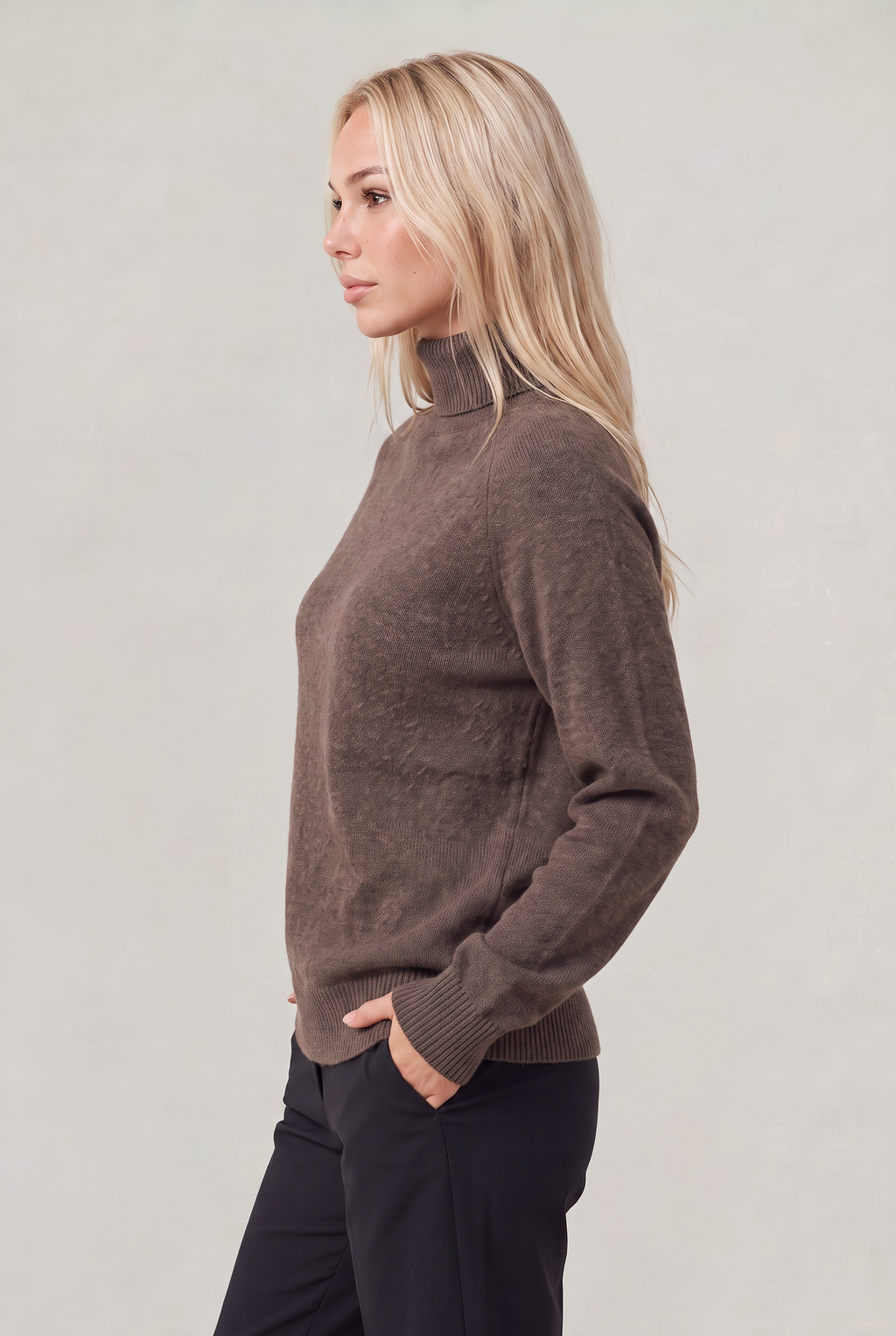 Damski Sweter z Luźnym Golfem